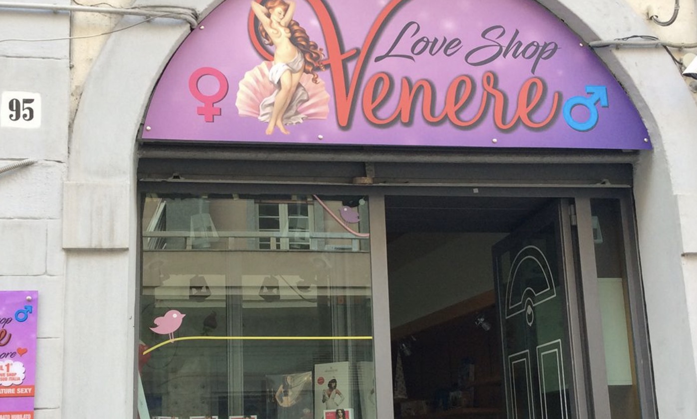 Eros a Messina, ecco il primo “Love shop”