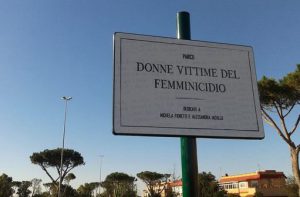 Prosegue la diretta dal corteo spontaneo dedicato ad Alessandra Musarra, per dire #noalfemminicidio