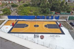L'inaugurazione del campo di basket nella Zona Falcata.