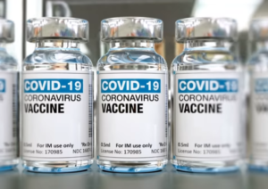 Messina, il commento di due insegnanti che hanno appena fatto il vaccino anti Covid 19
