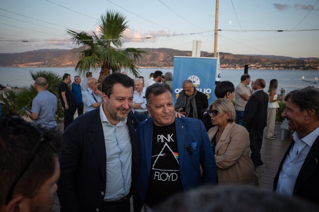 SALVINI SELFIE